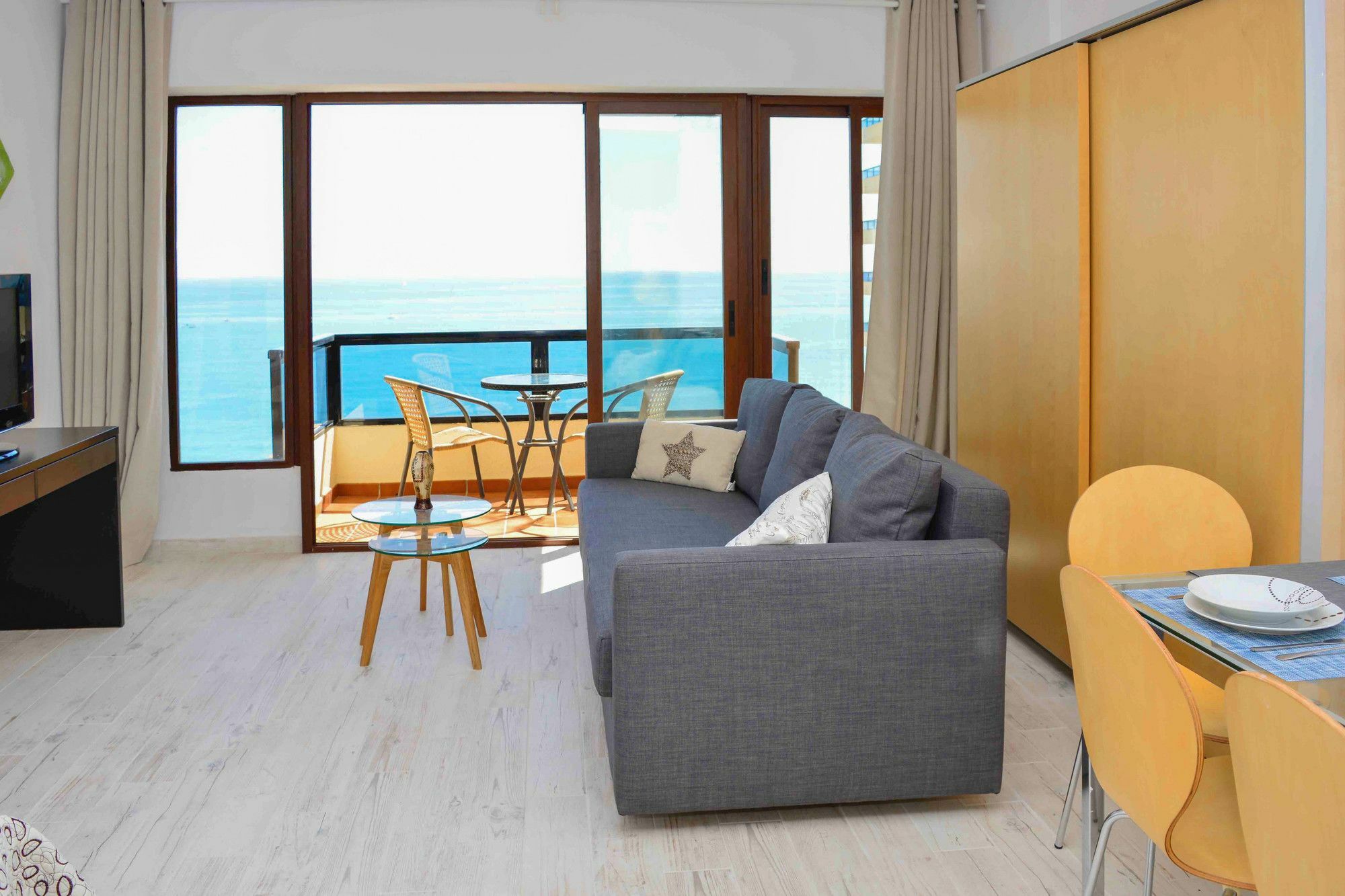 Aloha Playa Benalmadena Canovas Ngoại thất bức ảnh