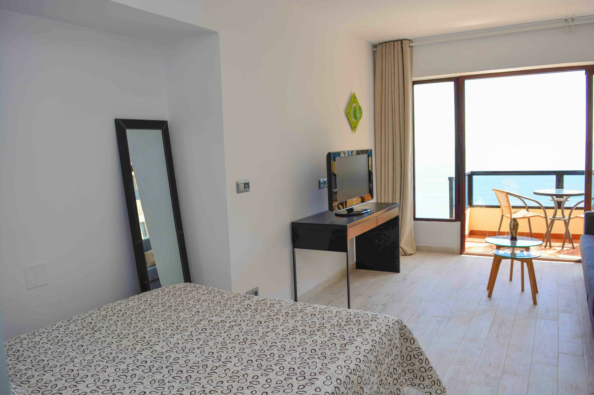 Aloha Playa Benalmadena Canovas Ngoại thất bức ảnh
